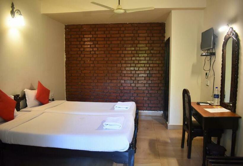 اتاق استاندارد, La Petite Guest House
