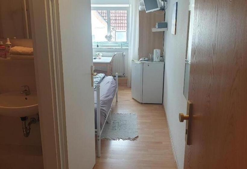Номер Basic, Rooming24, Kleine Pension