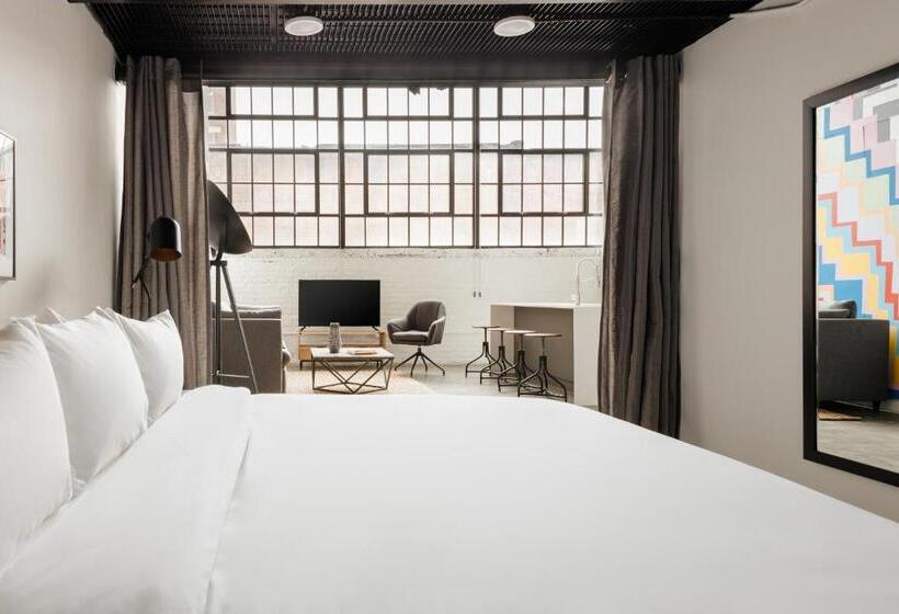 Quarto Estandar, Sonder The Heid