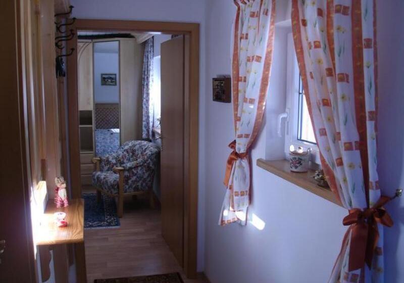 Дом 1 Спальня, Ferienalm