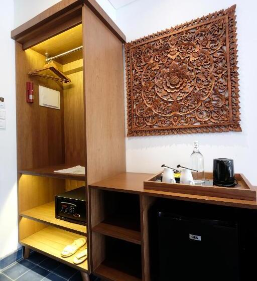 Номер Deluxe, Sima Hotel Kuta Lombok