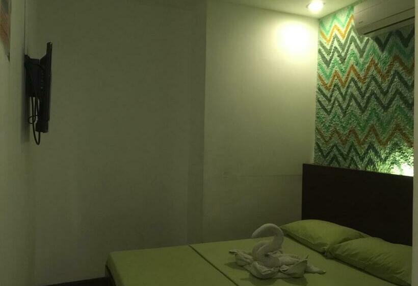 اتاق اکونومی, Ziur Inn