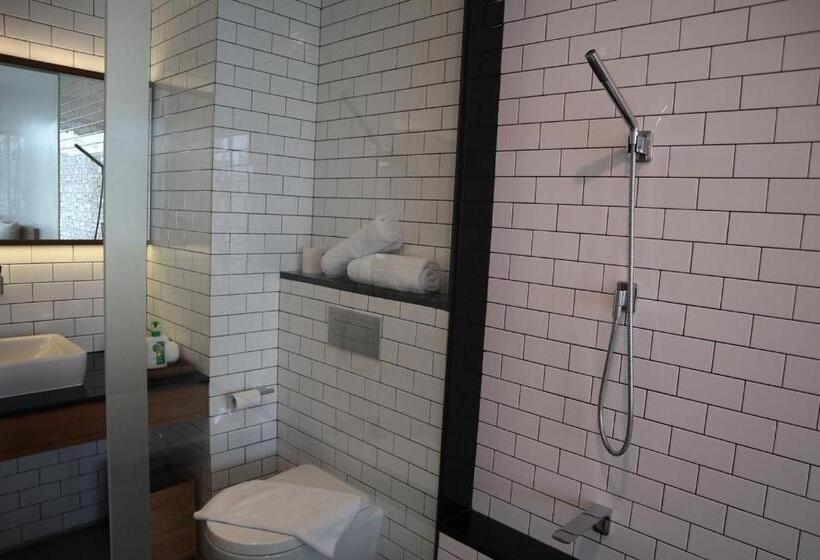 סוויטה משפחתית, Nagomi Suites &