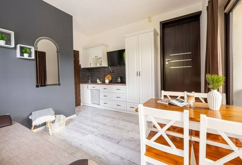 Quarto Estandar, Willa Galantówka