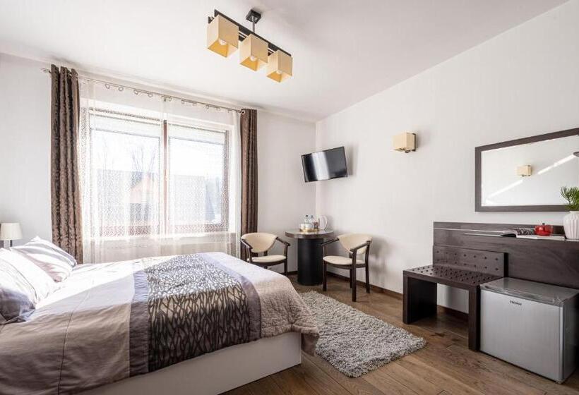 Quarto Estandar, Willa Galantówka
