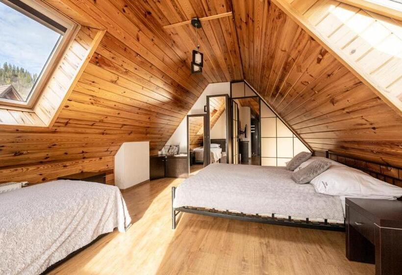 Quarto Familiar, Willa Galantówka