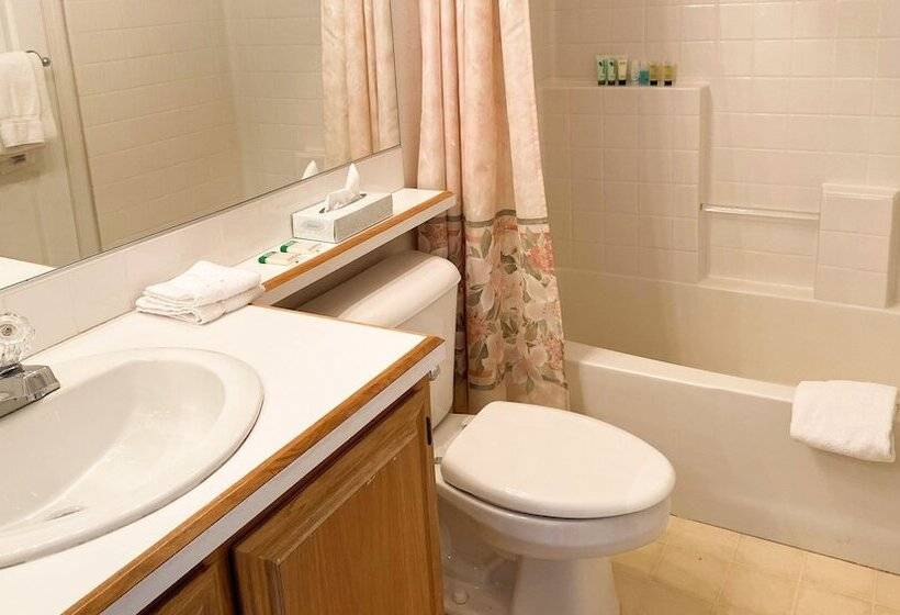 Дом 4 Спальни, Ticaboo Lodge