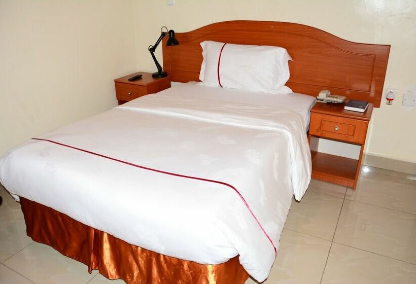اتاق استاندارد یک نفره, Igitego
