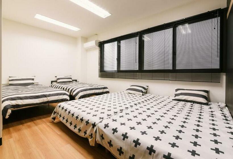 Quarto Familiar Superior, Guest House Yasuragi Hakataekimae
