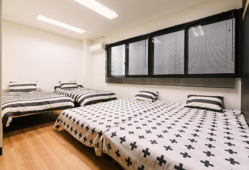 Suíte Familiar, Guest House Yasuragi Hakataekimae