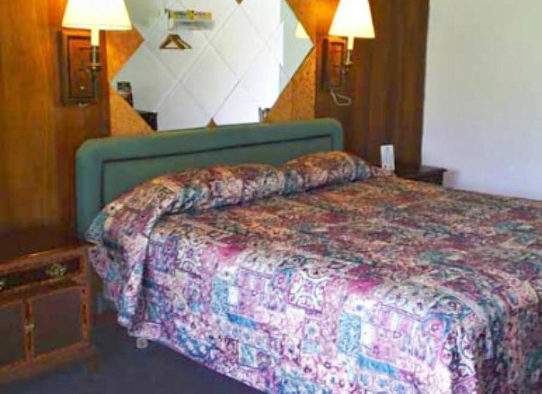Стандартный Номер Кровать Кинг, Kings Inn Cleveland