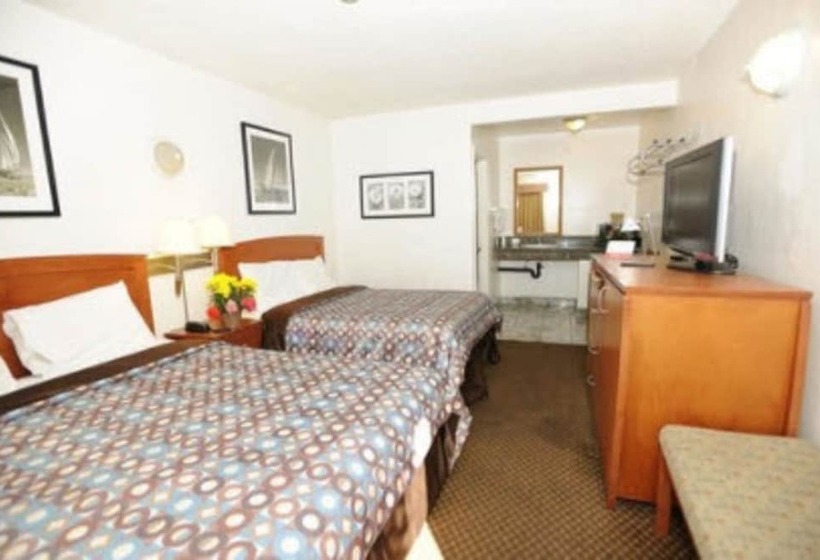 Номер Стандарт 2 Двуспальные Кровати, Victoria Motel