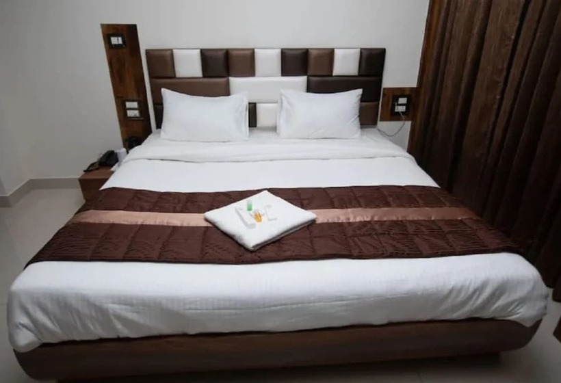 Номер Deluxe, Goroomgo Polo Imphal