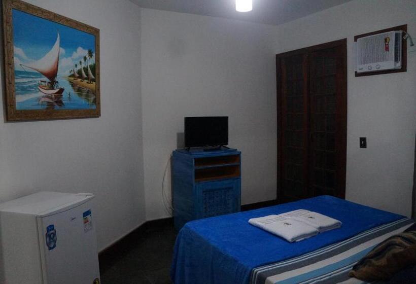 Quarto Triplo Estandar Vista Piscina, Pousada Beirute