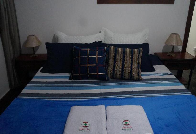 Quarto Triplo Estandar Vista Piscina, Pousada Beirute