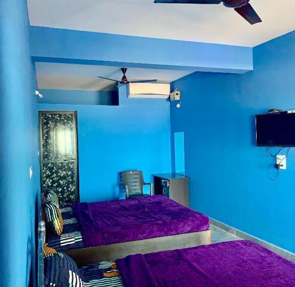 4인용 스탠다드 룸, Seafront Guest House