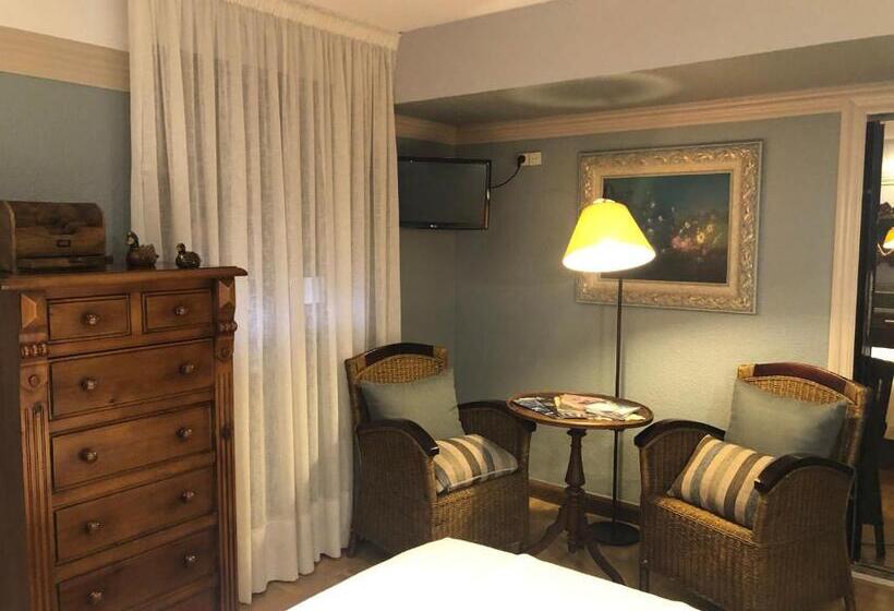 Номер Стандарт, Hostal Arostegui
