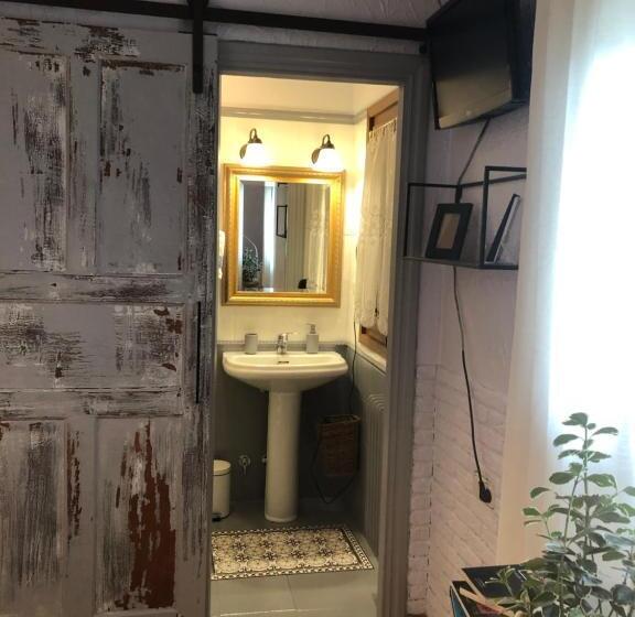 Номер Basic, Hostal Arostegui