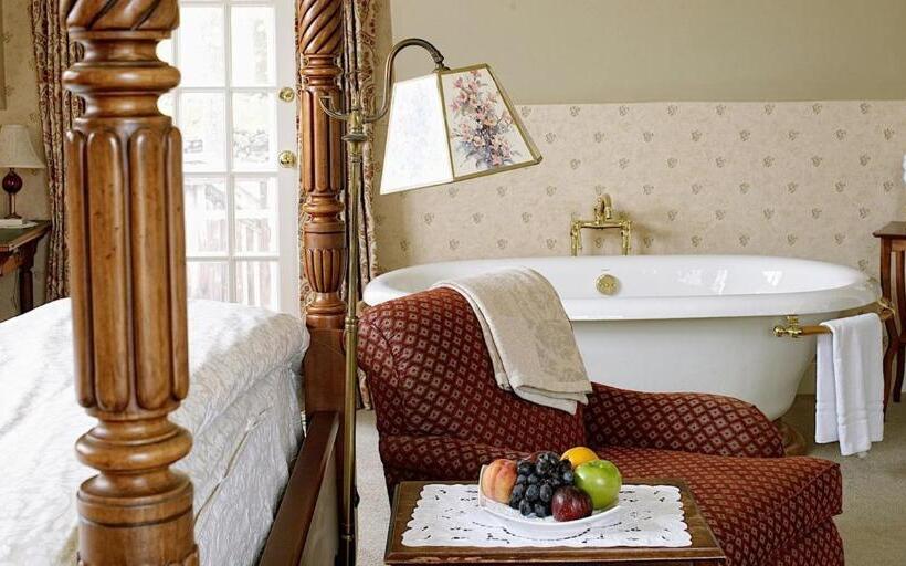 Люкс Кровать Кинг, Windham Hill Inn