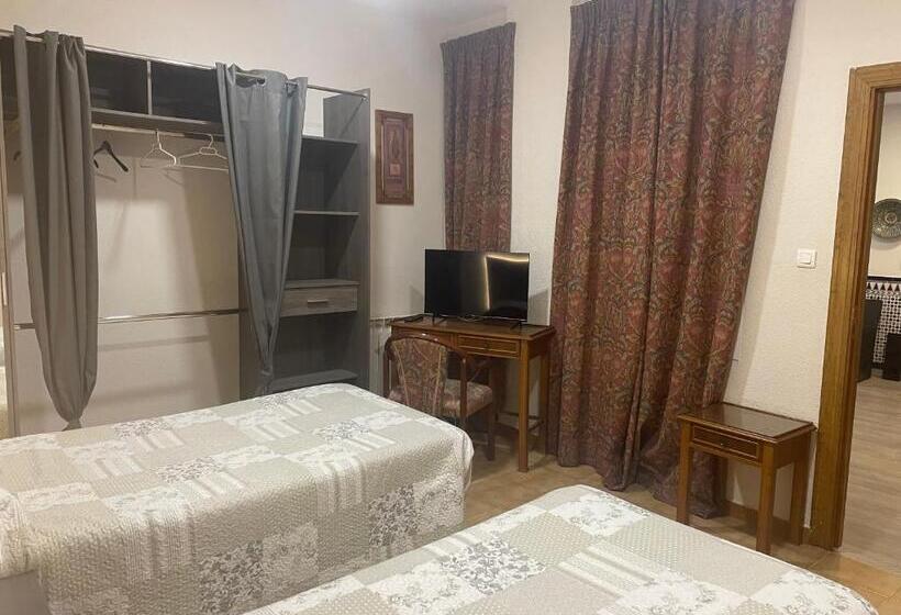 Habitación Estándar, Hostal Costa Azul