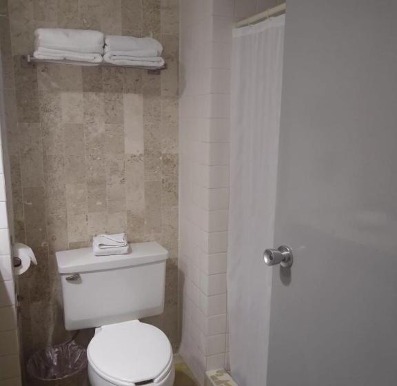 Quarto Estandar, Aristos Mirador Cuernavaca
