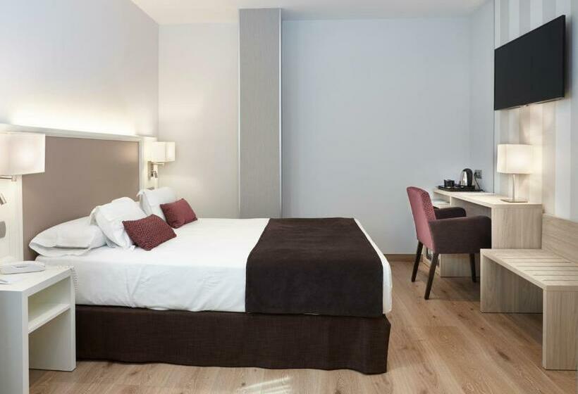 Quarto Estandar, Maestranza
