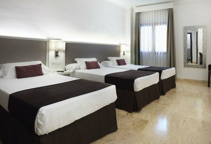 Quarto Triplo Estandar, Maestranza