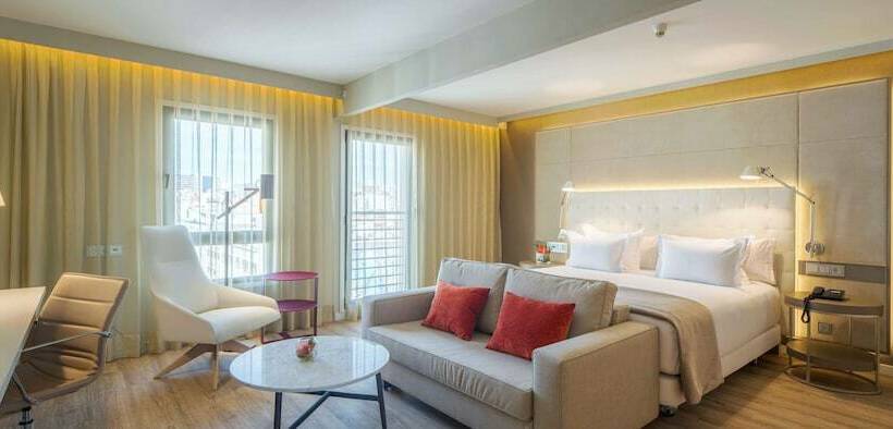 سوییت, NH Collection Lisboa Liberdade