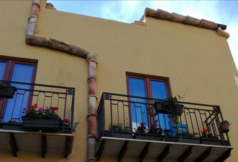 اتاق استاندارد, Aljama   Downtown B&b