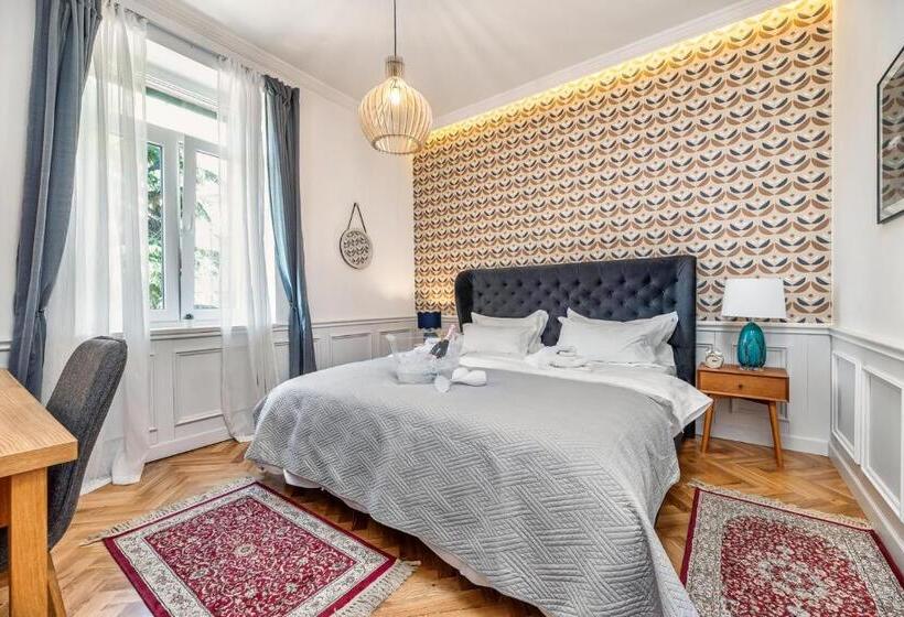 Номер Стандарт, Evala Luxury Rooms With Pool And Garden