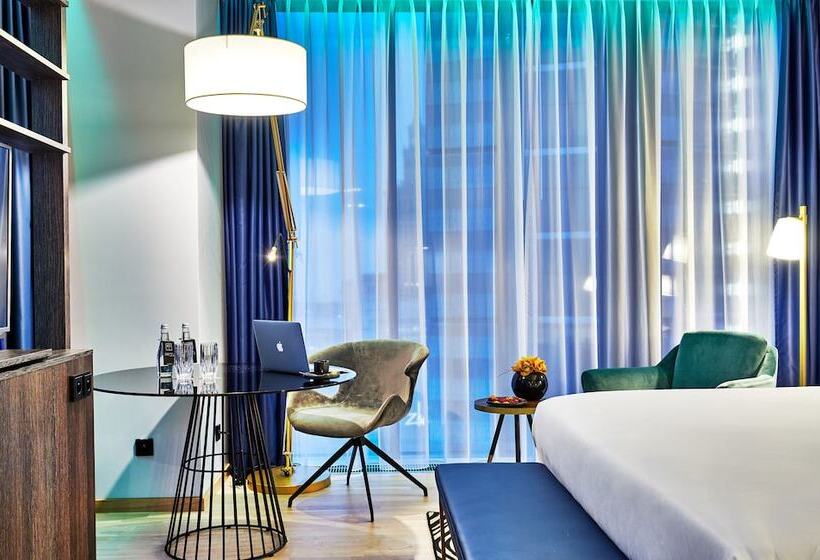 Номер Superior, Nyx Hotel Warsaw By Leonardo Hotels