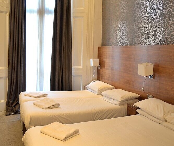 Четырехместный Номер Стандарт, Leisure Inn