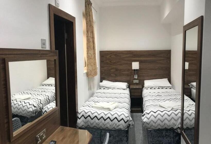 Номер Стандарт, Leisure Inn