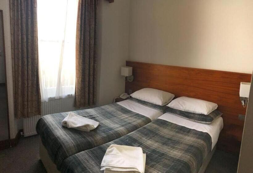 Номер Стандарт, Leisure Inn