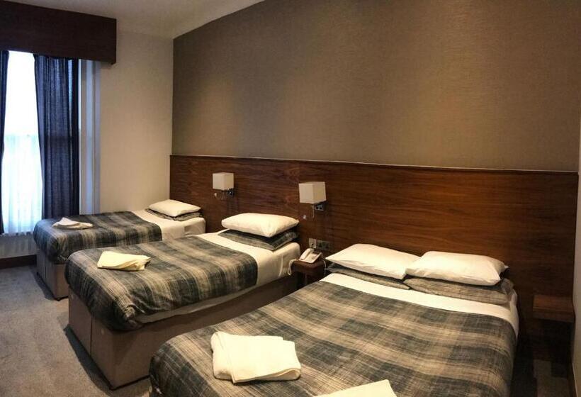 Четырехместный Номер Стандарт, Leisure Inn