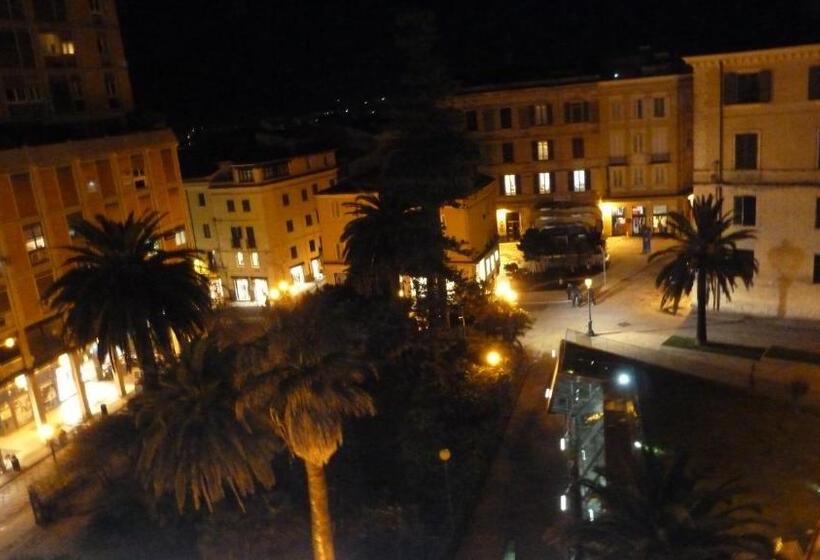 اتاق استاندارد, Il Castello Guest House