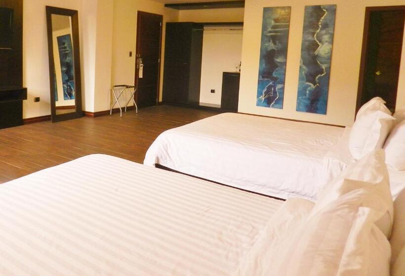 패밀리 룸, Arhaná Hosteria & Resort