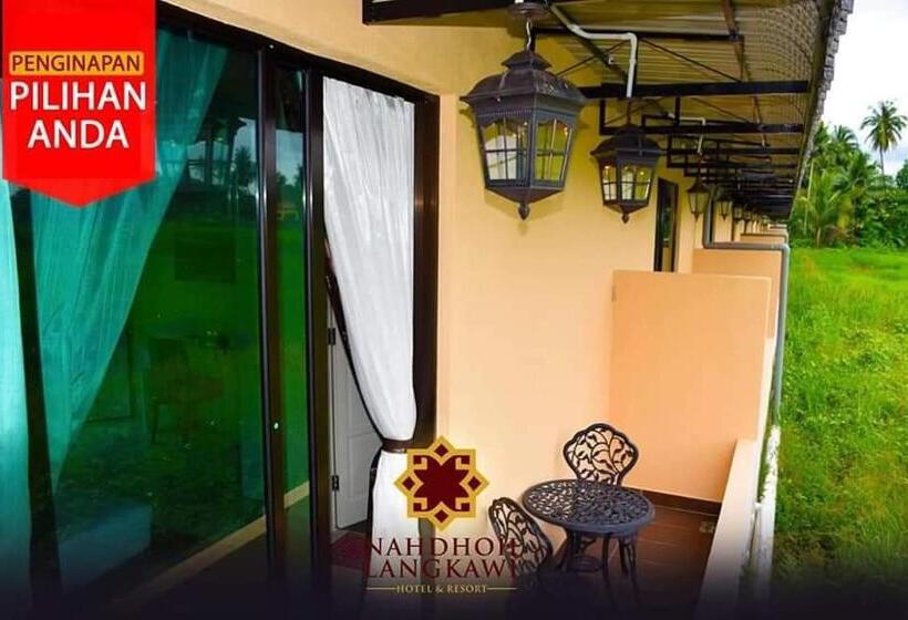 Номер Стандарт с Балконом, Nahdhoh Langkawi Resort