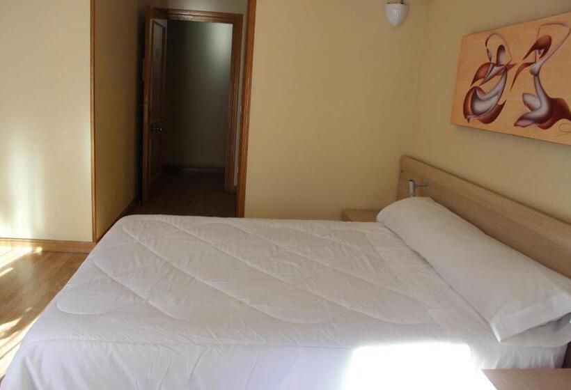 Номер Deluxe, Hostal San Isidro