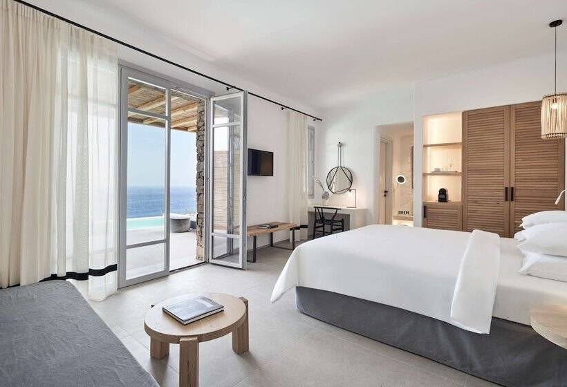 Люкс Deluxe Вид на Море, Radisson Blu Euphoria Resort, Mykonos