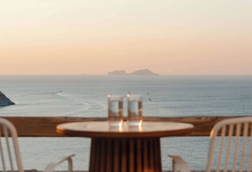Номер Стандарт Вид на Море, Radisson Blu Euphoria Resort, Mykonos