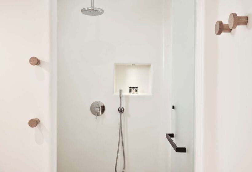Люкс Вид на Море, Radisson Blu Euphoria Resort, Mykonos