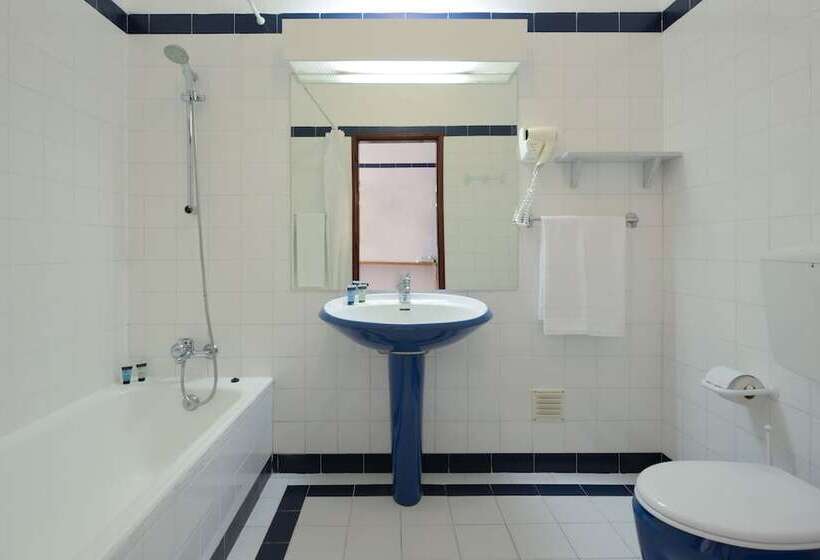 דירת חדר בסיסית, 3hb Falesia Beach