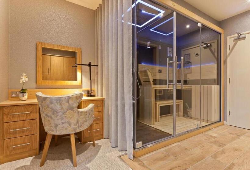 غرفة قياسية مزودة بجاكوزى, Ambleside Salutation Hotel & Spa, World Hotel Distinctive