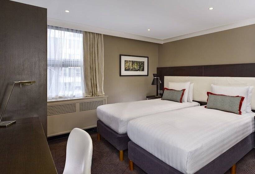 Номер Deluxe, Doubletree By Hilton  London  Ealing