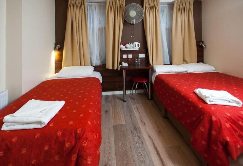 家庭间, Marble Arch Inn