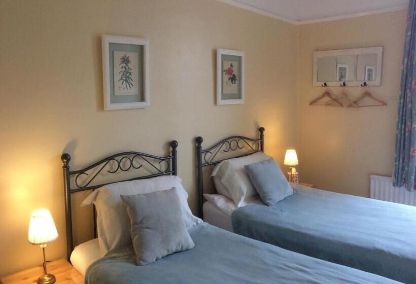 Standard room with outdoor bath, The Aidan Guest House