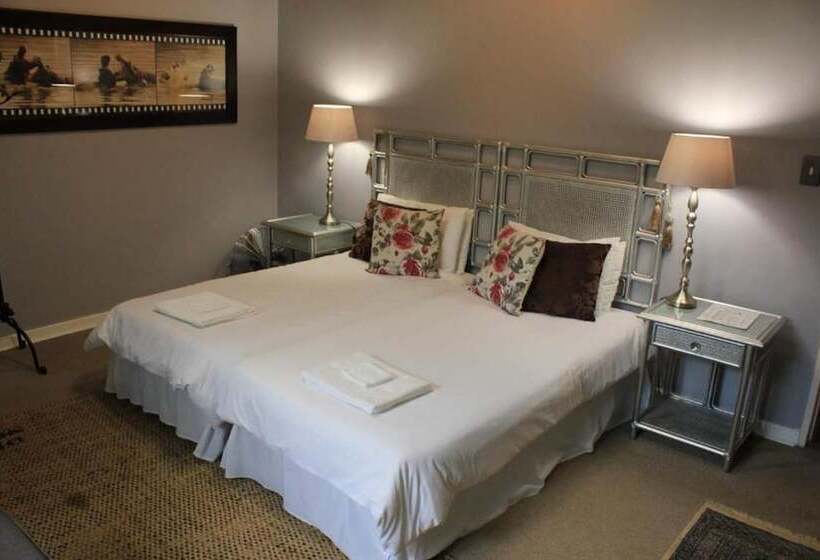 Номер Стандарт, The Sabie Town House Guest Lodge