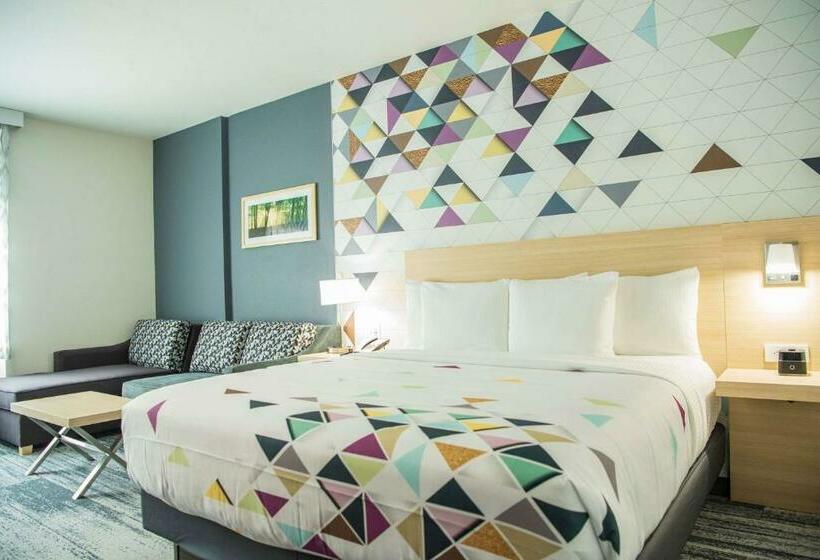 Стандартный Номер Кровать Кинг, La Quinta Inn & Suites By Wyndham Lake City