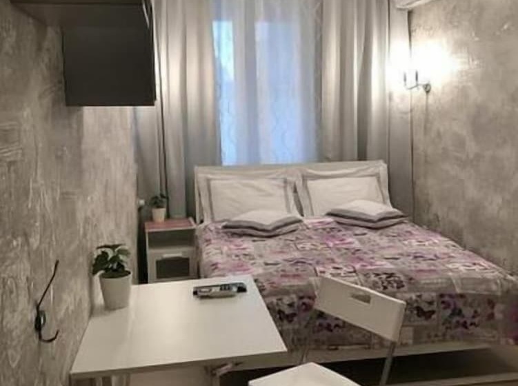 Номер Стандарт, Crocus Star